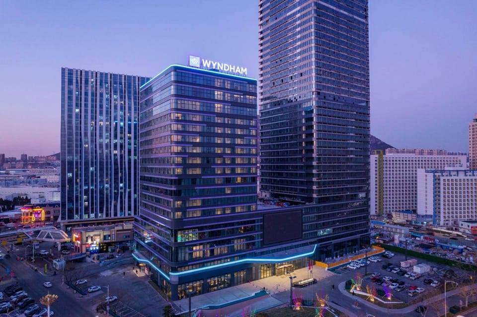 Wyndham Dalian Jinpu Hotel in Dalian