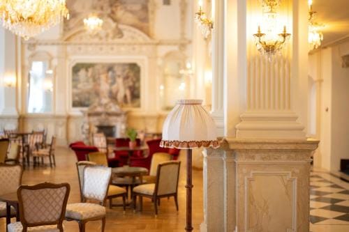 Scuol Palace - Culture, Nature & Health Hotel in Canton of Grisons