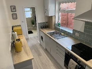 33 Hughenden Drive Hotel in Leicester