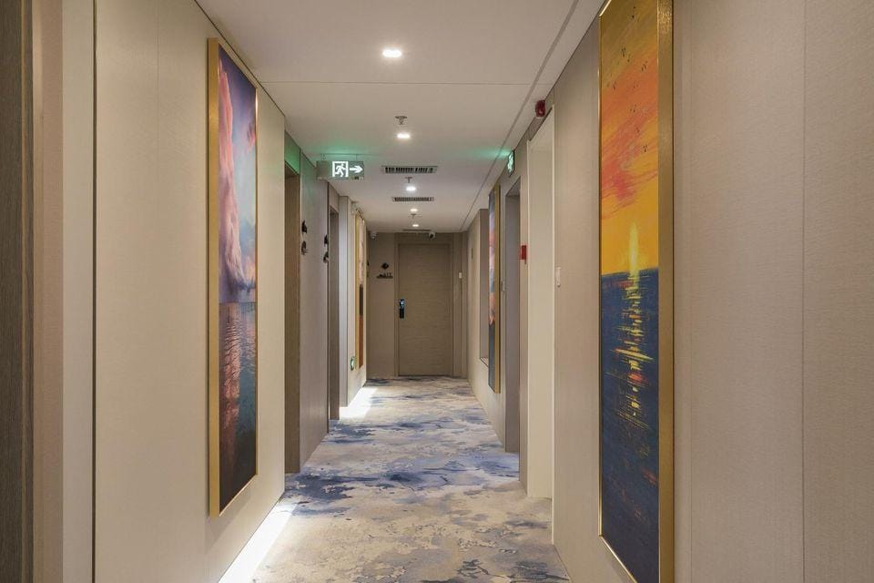 LUOLAI  J'aDORE Hotel in Qingdao