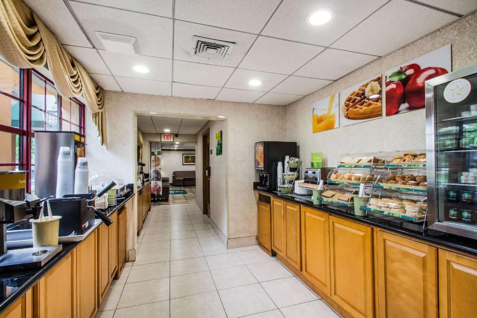 Quality Inn Near Princeton Hotel in Jersey Shore