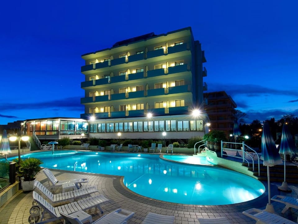 Strand Hotel Colorado Hotel in Lido di Savio