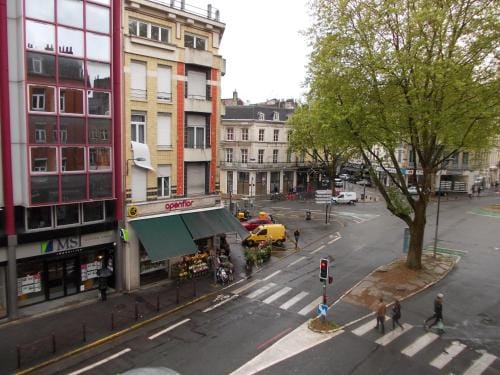 Nationale Appart Hotel Hotel in Lille
