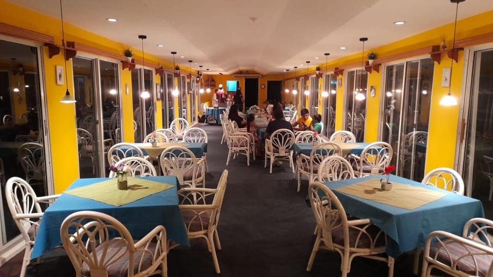 Hotel El Delfin Hotel in Guatemala