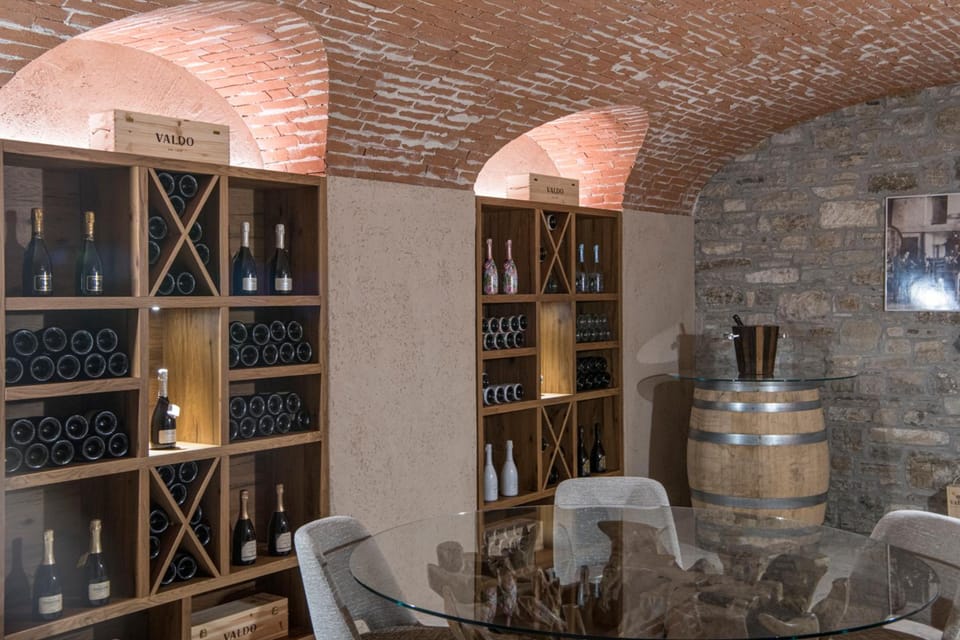 Bar/lounge