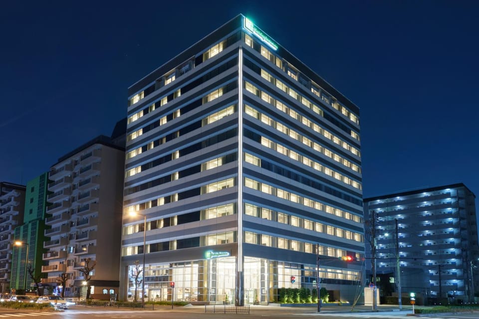 Holiday Inn & Suites Shin Osaka By IHG Hotel in Osaka