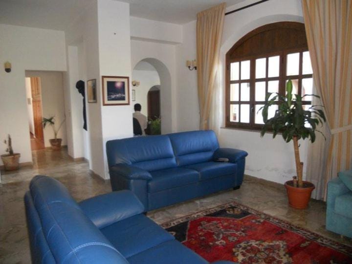 Shared lounge/TV area