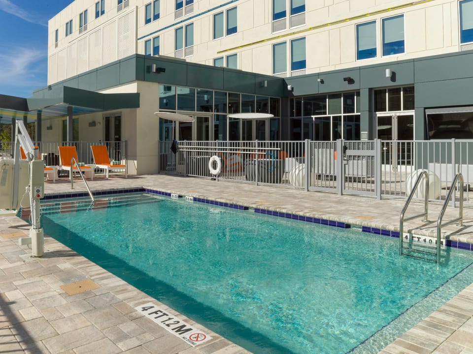 Aloft by Marriott Gainesville University Area Hotel in Gainesville