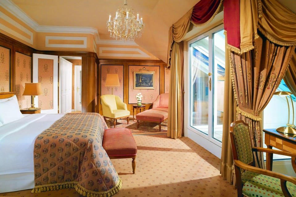 Suite room