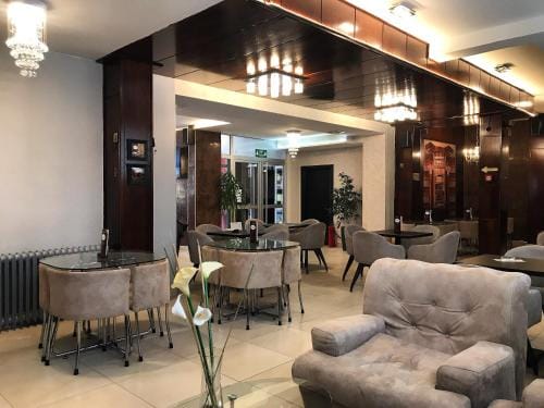 Golden Inn Hotel Hotel in Serbia