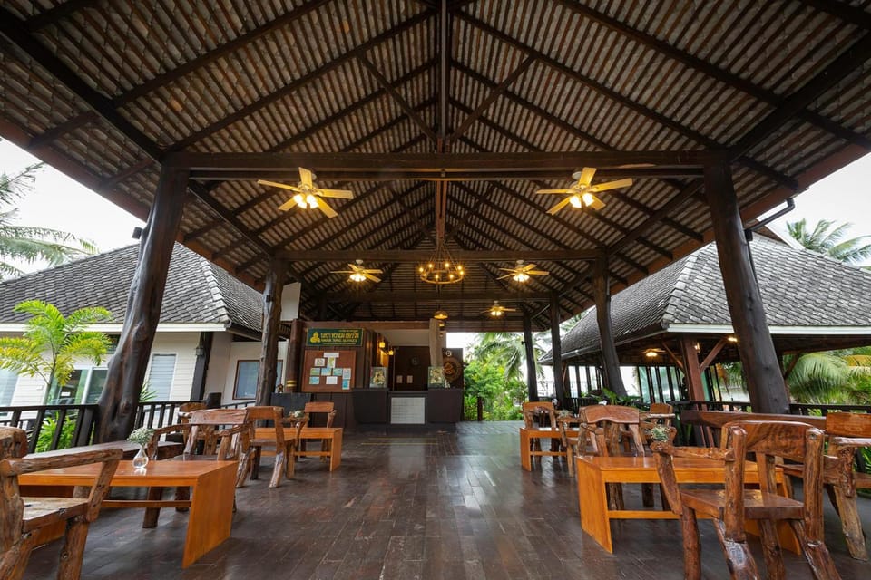 Nakara Longbeach Resort Resort in Sala Dan