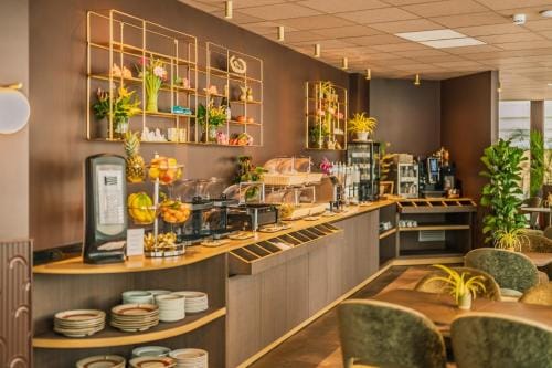 Hotel Tropicana Hotel in Flanders