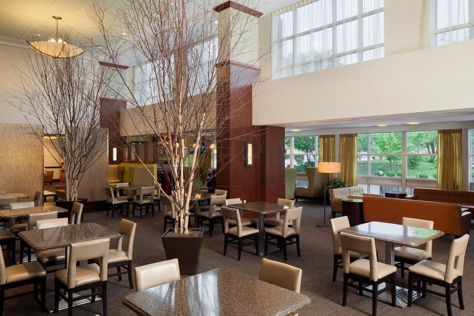 DoubleTree by Hilton Boston Bayside Hotel in Boston