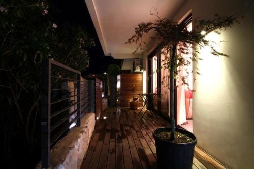 Apartments and Rooms Teona Hotel in Budva