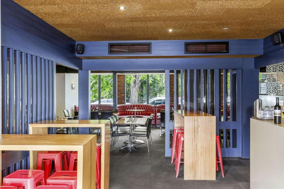 Botanical Hotel in Victoria