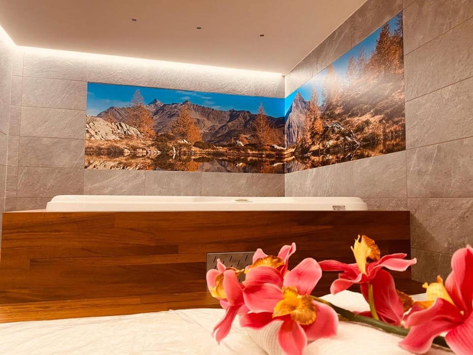 Alps Oriental Wellness HOTEL Hotel in Canton of Grisons