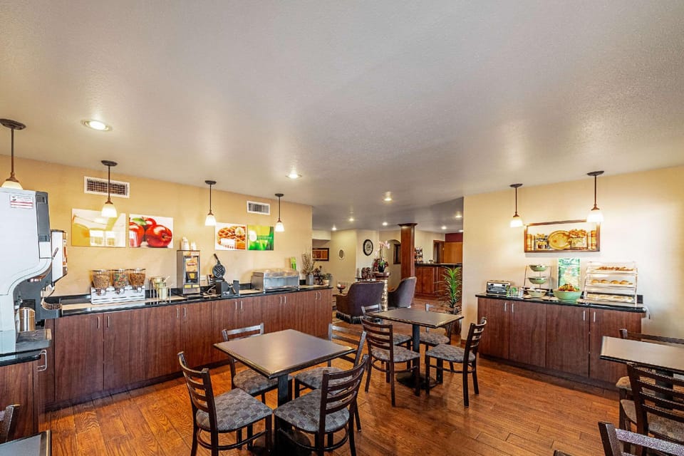 Quality Inn Three Rivers Hotel in Three Rivers