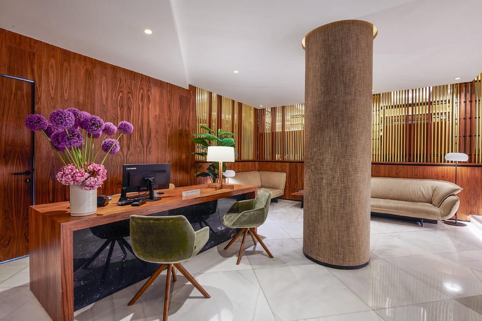 Melia White House Apartments Hotel in London Borough of Islington