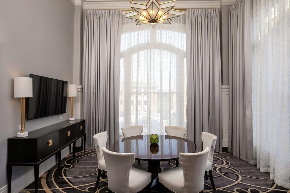 The Virginian Lynchburg, Curio Collection by Hilton Hotel in Madison Heights