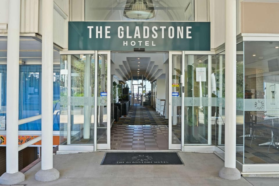 The Gladstone Hotel in Gladstone