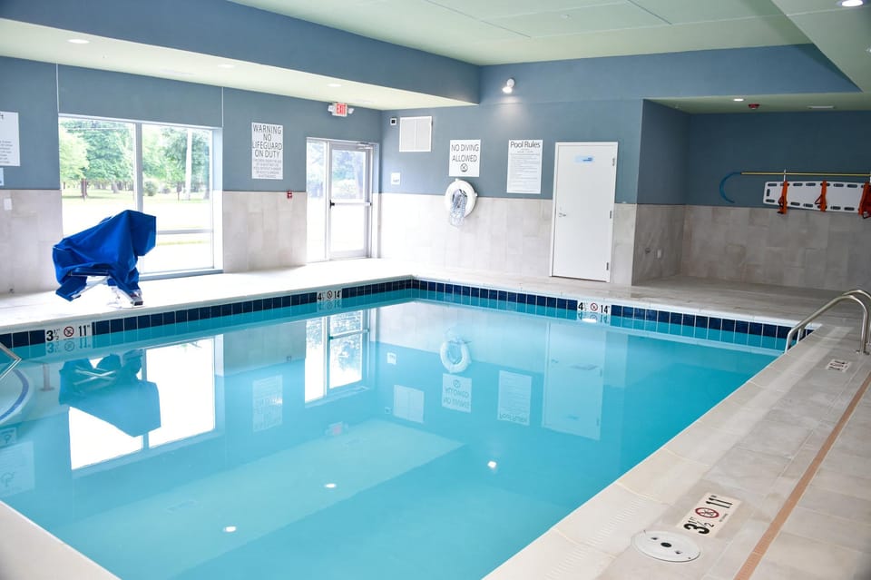 Holiday Inn Express & Suites Bensenville - O'Hare By IHG Hotel in Chicago