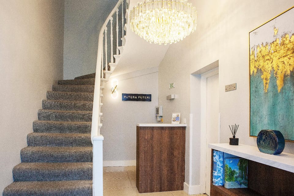 Putera Puteri Residence Hotel in City of Westminster