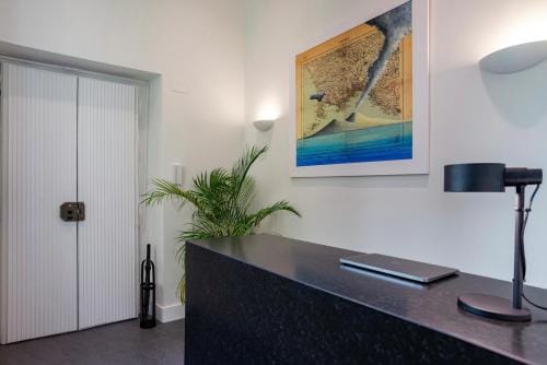 Rolando Domus Hotel in Naples