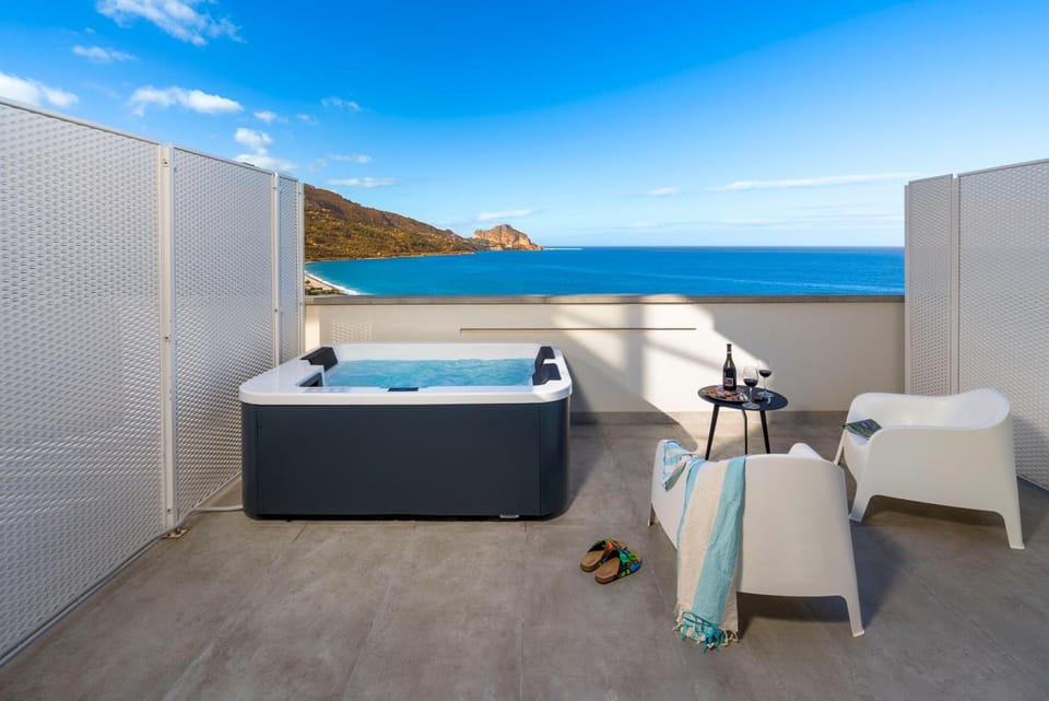 Emerald Hotel Residence Cefalu Hotel in Sicily