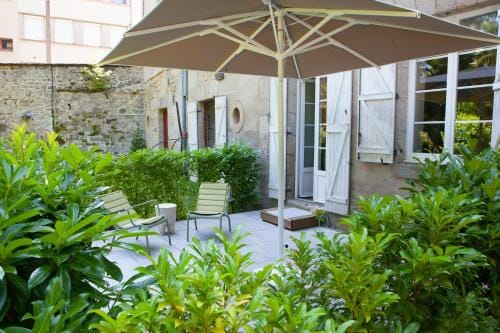 Hotel La Beauze Hotel in Auvergne-Rhône-Alpes