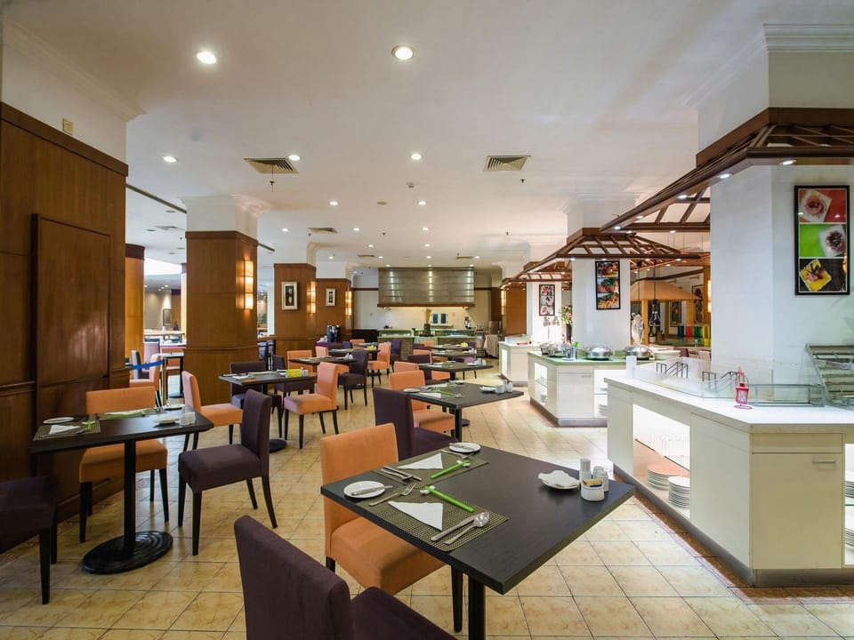 Park Inn by Radisson Shanghai Downtown Hotel in Shanghai