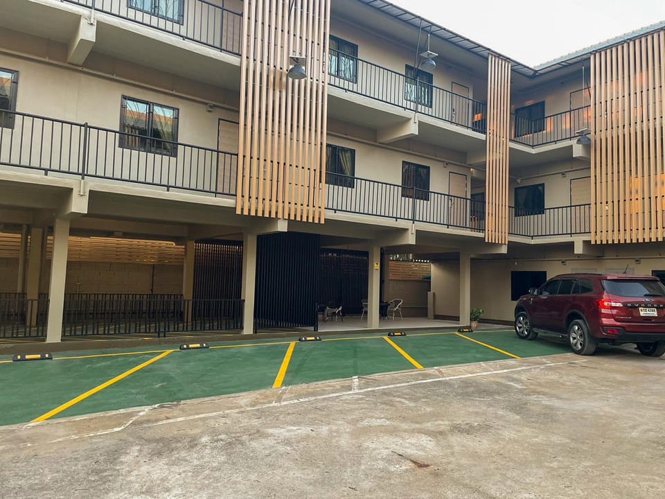 Parking lot