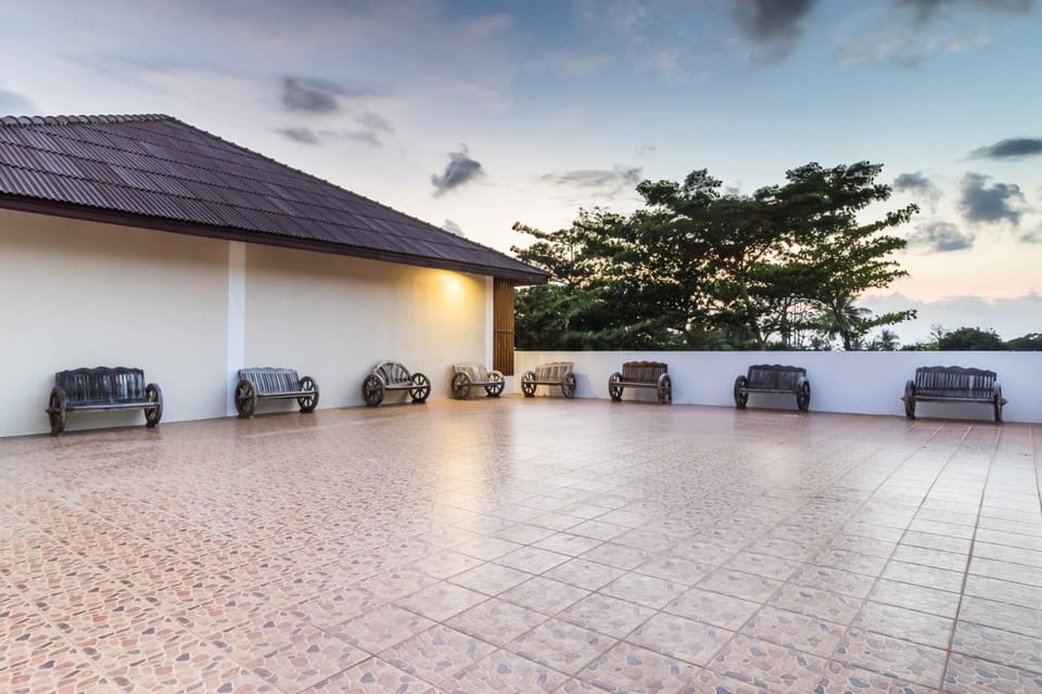Wyh Hotels Hotel in Ko Tao