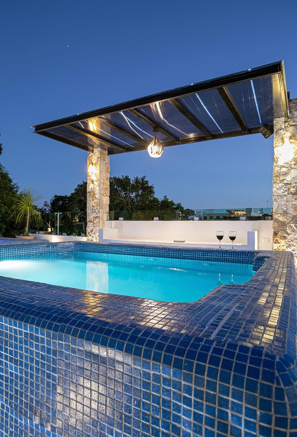 Hot tub