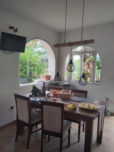 Finca Caracol Lodge in Marina Baixa