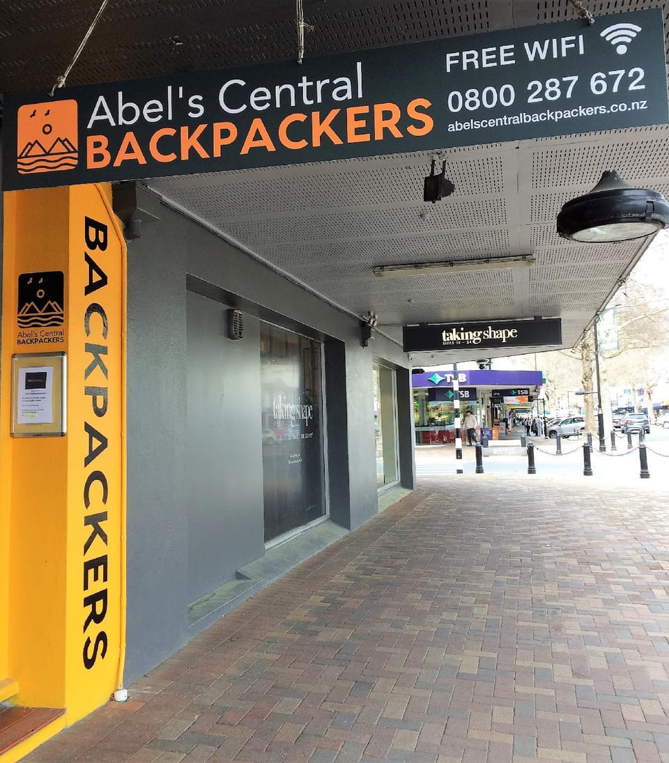 Abel's Central Backpackers Hostel in Nelson