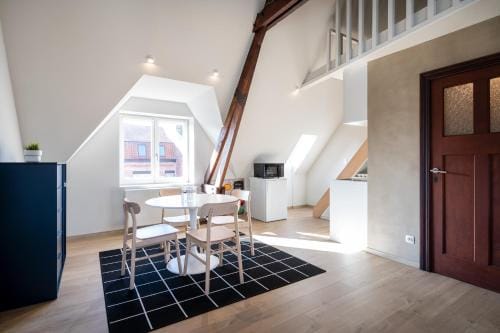 General Sixty-Seven by Romy&Travis Hotel in Bruges