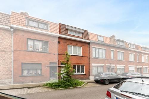 Fall Eighteen by Romy&Travis Hotel in Bruges