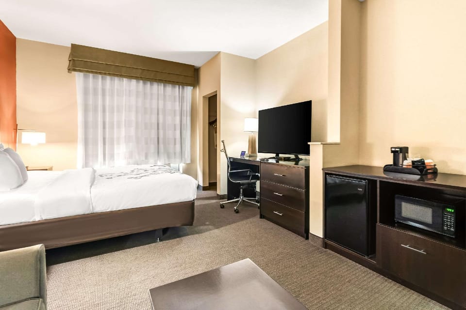 Suite room