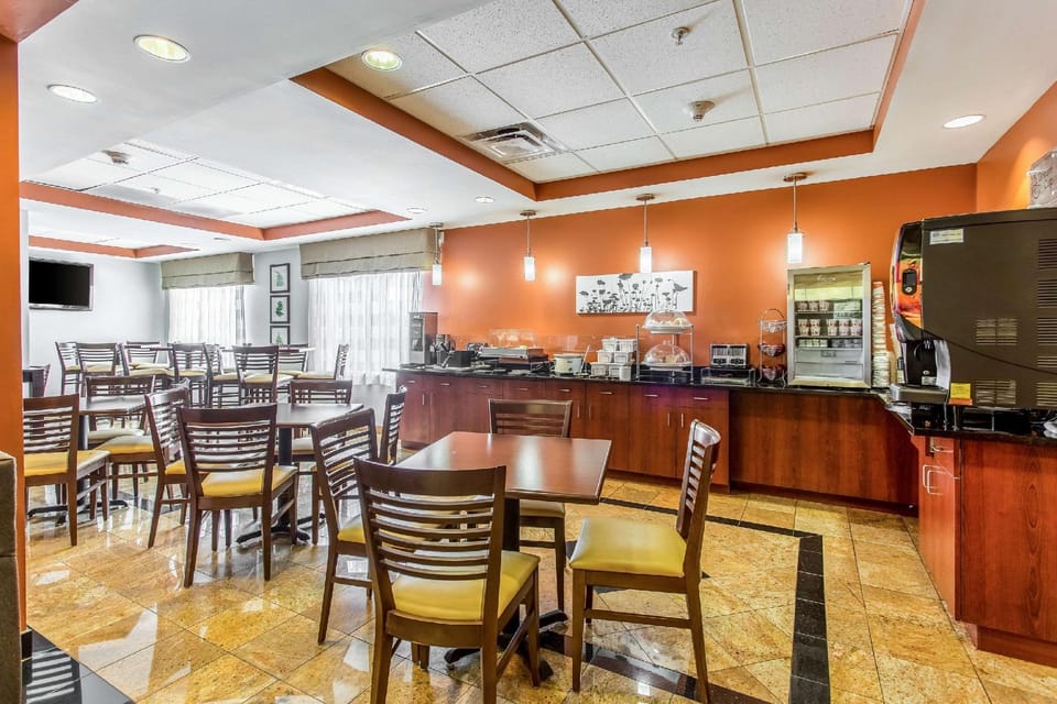 Sleep Inn & Suites Dyersburg I-155 Hotel in Tennessee