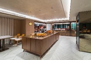 Orange Hotel Linzhi Yak Square Hotel in China