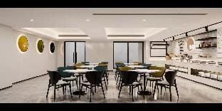 Nihao Hotel Chengdu Qingbaijiang Wanda Plaza Hotel in Chengdu