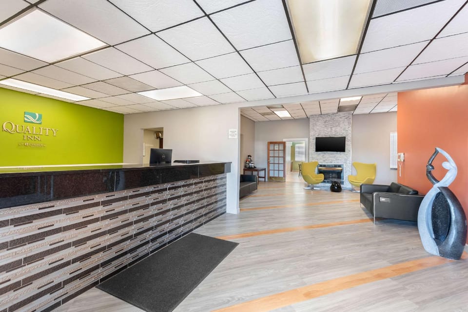 Quality Inn Fairborn near Wright Patterson AFB Hotel in Fairborn