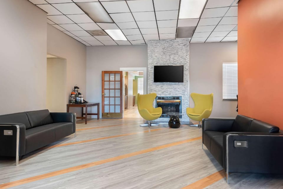 Quality Inn Fairborn near Wright Patterson AFB Hotel in Fairborn