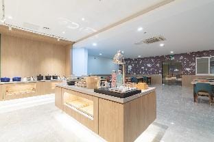 Hanting Hotel Huaian Jinhu Suning Plaza Hotel in Jiangsu