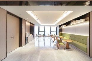 Ji Hotel Nanjing Hexi Expo Center Zhonghe Road Hotel in Nanjing