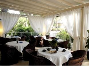 Hotel Loretta & Dependance Hotel in Cervia