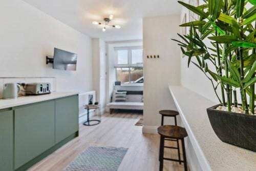 The Buccleuch Luxury Apartments Hotel in Kettering