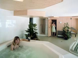 Hot tub