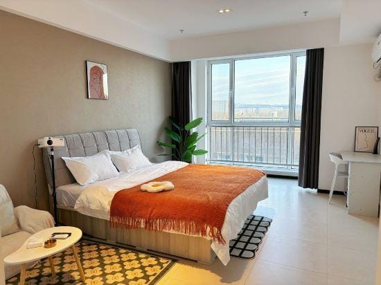 Residential accommodation from October Hotel in China