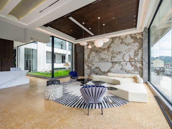 Wangting Runchuanshan Residence Hotel in Zhejiang